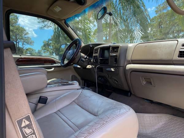 2001 Ford Excursion 7 3 DIESEL 4x4 LIFTED RUST FREE TRUCK! COLD A/C for sale in Punta Gorda, FL – photo 18