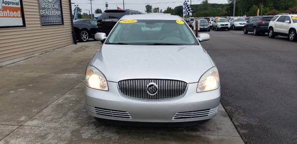 V6 POWER!! 2009 Buick Lucerne 4dr Sdn CXL for sale in Chesaning, MI – photo 2