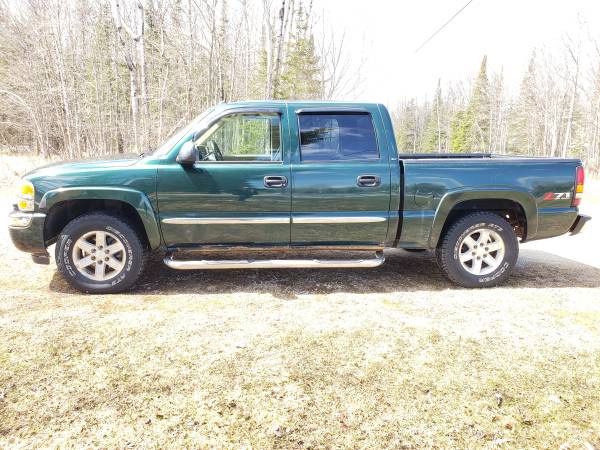 2005 GMC Sierra 1500 SLT Crew Cab 4x4 - solid and loaded! - cars & for sale in Baraga, MI – photo 5
