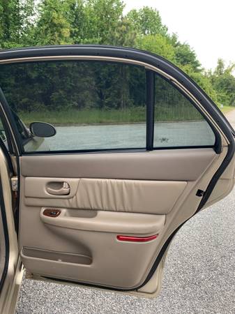 2004 Buick Century - - by dealer - vehicle automotive for sale in Newnan, GA – photo 16