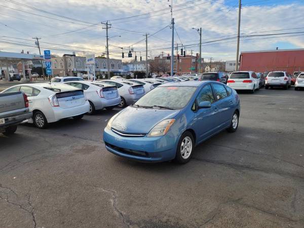 Look What Just Came In! A 2007 Toyota Prius with 206,840... for sale in West Haven, CT – photo 3