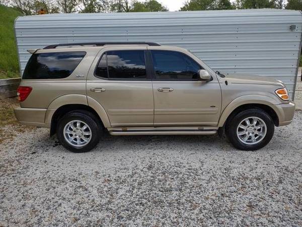 2004 Toyota Sequoia SR5 SPECIAL EDITION - - by dealer for sale in Candler, NC – photo 2