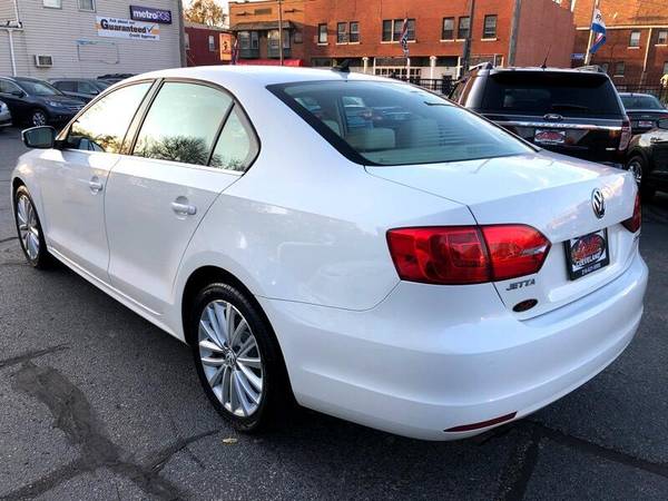2011 Volkswagen Jetta SEL Premium Auto w/CWP/SULEV CALL OR TEXT... for sale in Cleveland, OH – photo 7