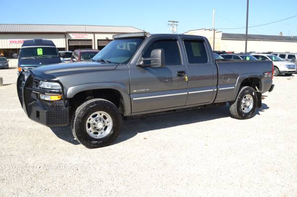 2001 Chevrolet Silverado 2500HD Ext. Cab 4WD for sale in West Plains, MO – photo 3
