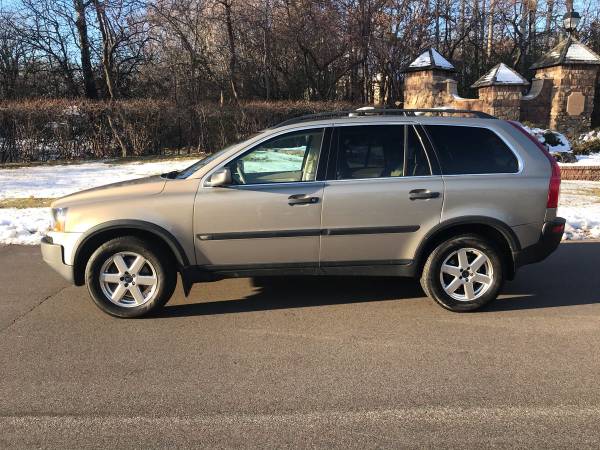 2005 Volvo XC90 AWD T6 SUV - cars & trucks - by owner - vehicle... for sale in Saint Paul, MN – photo 2