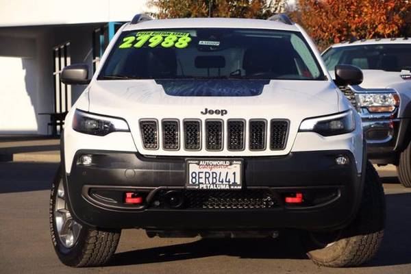 2019 JEEP CHEROKEE Trailhawk Elite 4x4 - cars & trucks - by dealer -... for sale in Petaluma , CA – photo 2