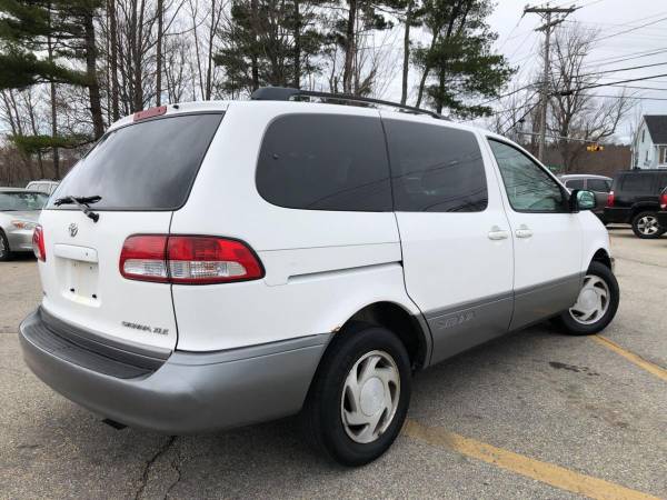 2001 Toyota Sienna Leather LOADED - - by dealer for sale in Derry, ME – photo 4