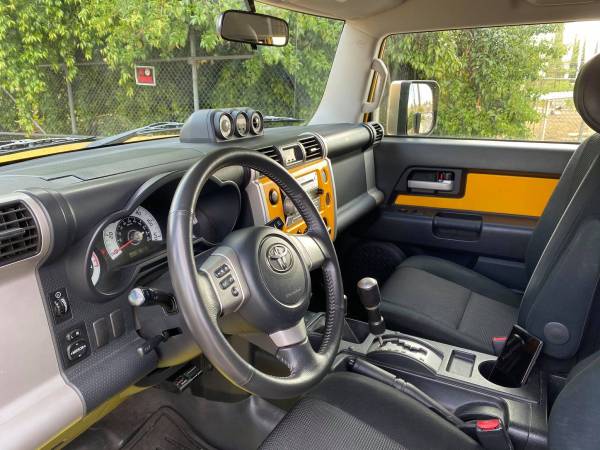 2007 Toyota FJ Cruiser Sport - - by dealer - vehicle for sale in Los Angeles, CA – photo 8