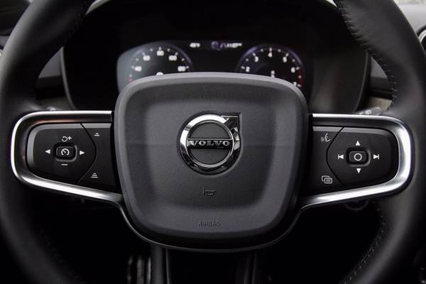 2020 Volvo XC40 AWD All Wheel Drive Inscription SUV for sale in Bellevue, WA – photo 22