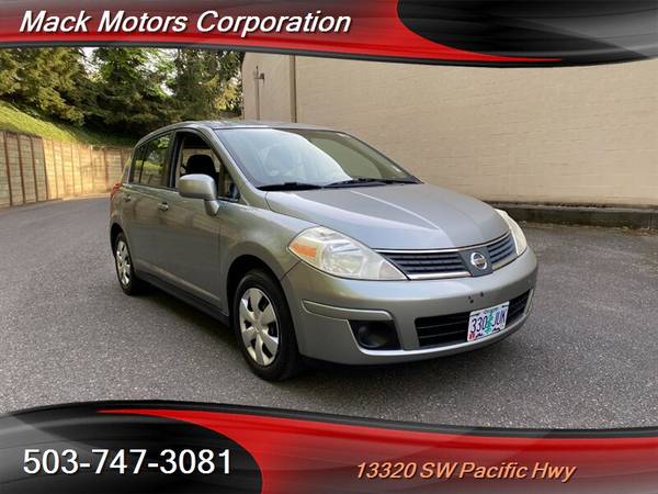 2007 Nissan Versa S Only 100k Miles 5-SPEED Commuter 31MPG - cars & for sale in Tigard, OR – photo 5