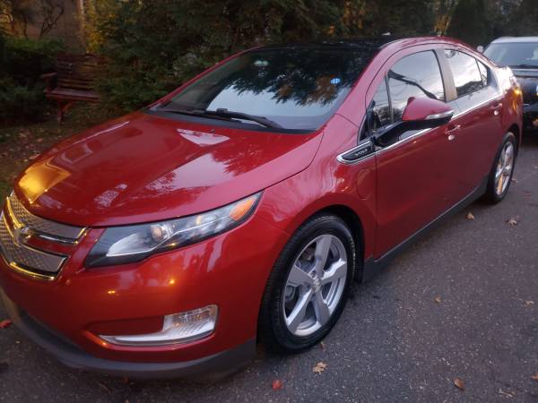 2012 Chevy Volt electric vehicle like new - - by for sale in Roslyn Heights, NY – photo 6