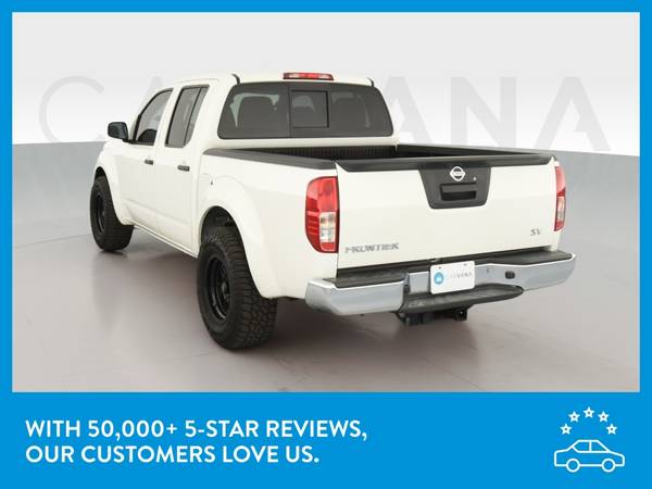 2018 Nissan Frontier Crew Cab SV Pickup 4D 5 ft pickup White for sale in Saint Joseph, MO – photo 6