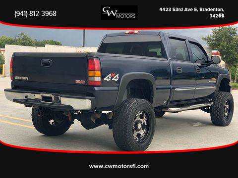 2005 GMC Sierra 2500 HD Crew Cab - Financing Available! for sale in Bradenton, FL – photo 5