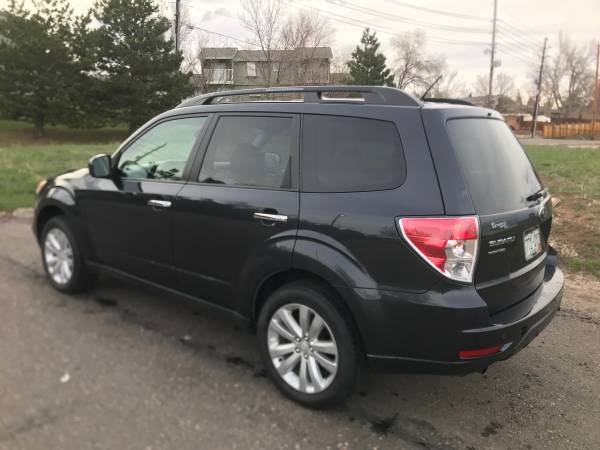 Clean! 2011 Subaru Forester 2 5 X Auto w/timing chain and fresh for sale in Lakewood, CO – photo 4