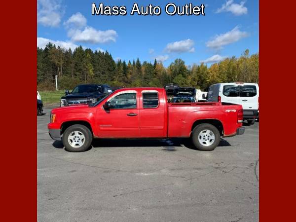 2012 GMC Sierra 1500 4WD Ext Cab 143.5 SL - cars & trucks - by... for sale in Worcester, RI – photo 4