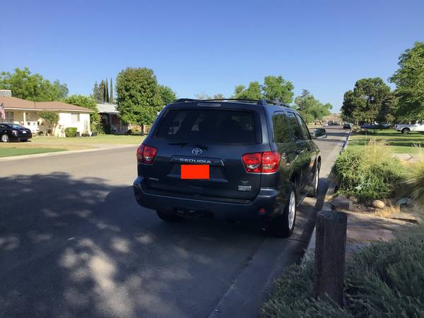 Toyota Sequoia Limited 2008 for sale in Clovis, CA – photo 2
