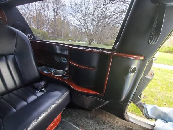 2007 Lincoln Towncar Limo for sale in Holland, OH – photo 10