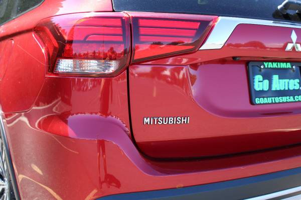 2019 Mitsubishi Outlander SE suv Rally Red Metallic for sale in Yakima, WA – photo 7