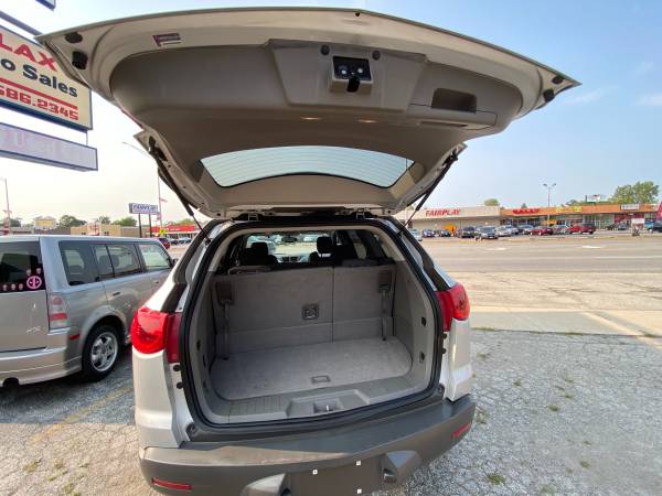 2010 Chevrolet Traverse LS - cars & trucks - by owner - vehicle... for sale in Worth, IL – photo 10
