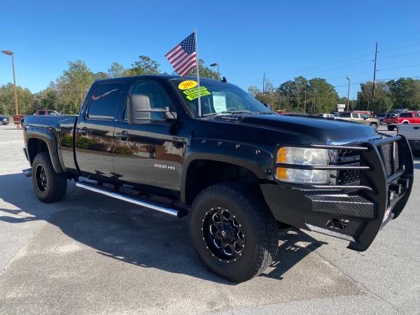 2011 Chevrolet 2500 Duramax Diesel 4x4 - cars & trucks - by dealer -... for sale in Sneads Ferry, NC – photo 9