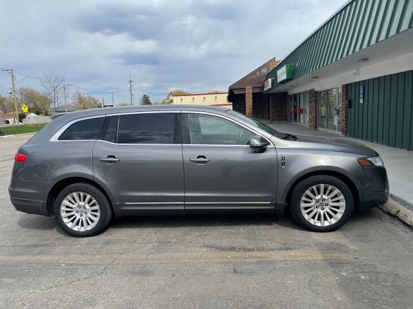 2010 Lincoln MKT for sale in Naperville, IL – photo 4