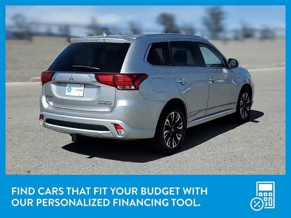 2018 Mitsubishi Outlander PHEV SEL Sport Utility 4D suv Silver for sale in Beaumont, TX – photo 8