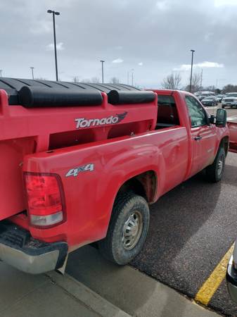 2007 GMC Plow Truck - cars & trucks - by owner - vehicle automotive... for sale in Sioux Falls, SD – photo 4