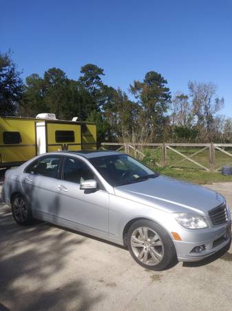 MERCEDES-BENZ C-300 - cars & trucks - by owner - vehicle automotive... for sale in Woodbine, GA – photo 2
