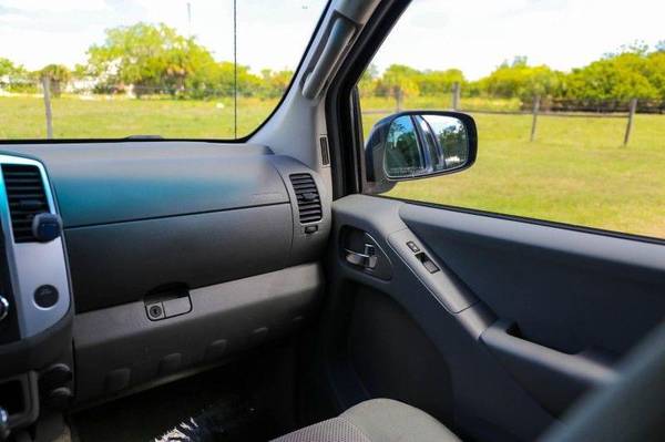 2015 Nissan FRONTIER SV NICE TRUCK COLD AC RUNS GREAT CREW CAB for sale in Sarasota, FL – photo 16