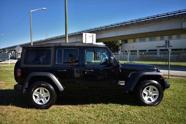 2018 Jeep Wrangler Unlimited Sport 4x4 4dr SUV (midyear release) SUV... for sale in Miami, FL – photo 8