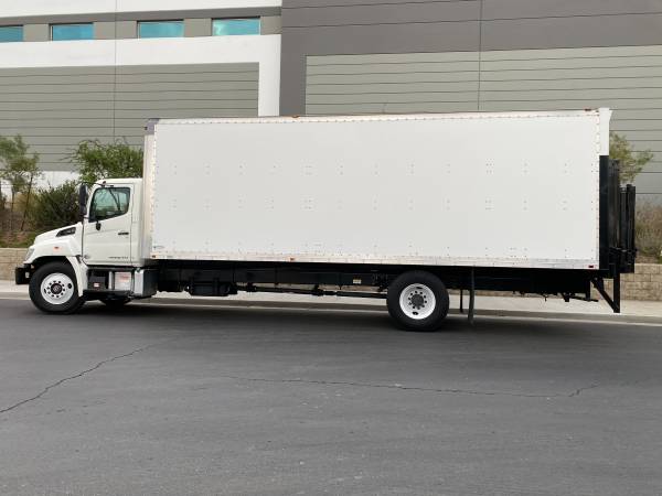 2014 Hino 268 Box Truck 26ft - cars & trucks - by dealer - vehicle... for sale in North Hollywood, CA – photo 4