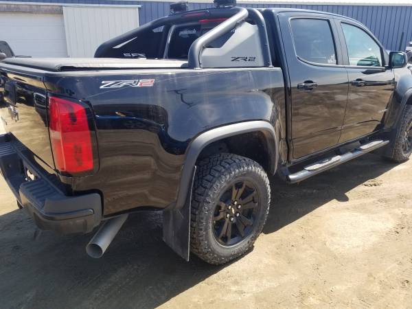Chevy Colorado zr2 diesel duramax 4x4 crewcab - - by for sale in Ottertail, ND – photo 6