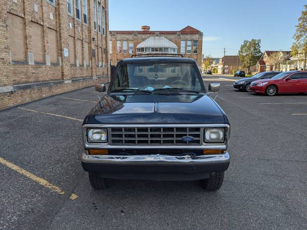 1988 Ford Bronco II Eddie Bauer GREAT CONDITION - Running - cars & for sale in Hamtramck, MI – photo 2