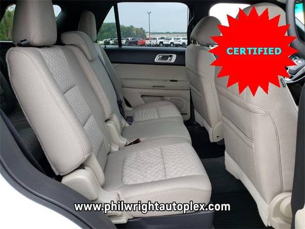 2015 Ford Explorer SUV XLT - White for sale in Russellville, AR – photo 12