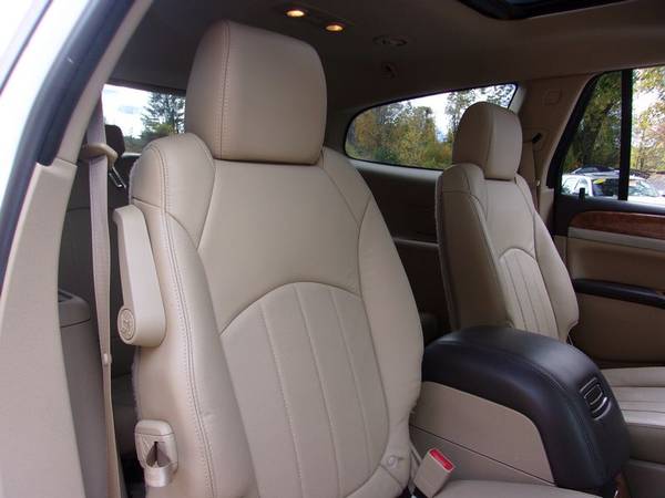 2011 Buick Enclave CXL AWD, 95k Miles, Auto, White/Tan, Nav. P.Roof!! for sale in Franklin, MA – photo 12