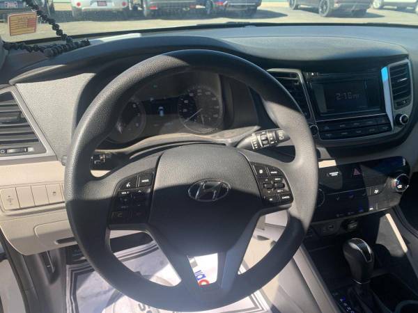 2016 Hyundai Tucson FWD 4dr SE - cars & trucks - by dealer - vehicle... for sale in Farmington, CO – photo 6
