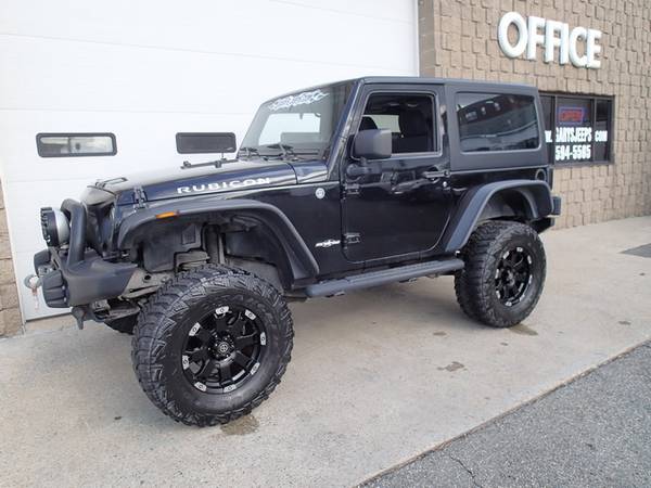 2012 Jeep Wrangler, Black, 6 cyl, 6-speed, Lifted, 21, 000 miles! for sale in Chicopee, CT – photo 2