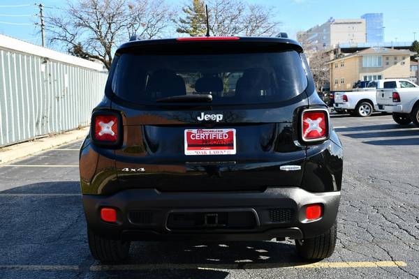 2017 Jeep Renegade Latitude - CERTIFIED 4X4 ONE OWNER REMOTE START... for sale in Oak Lawn, IL – photo 7