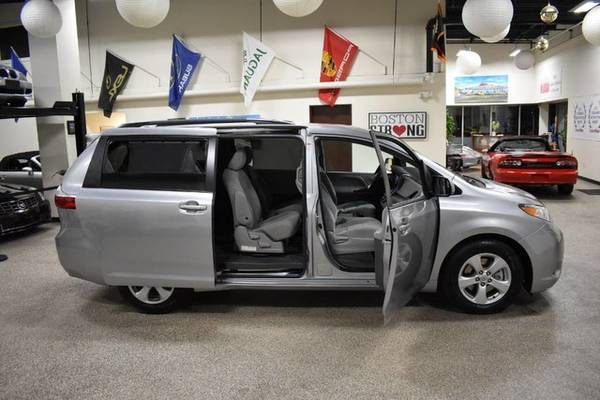 2015 Toyota Sienna LE for sale in Canton, MA – photo 10