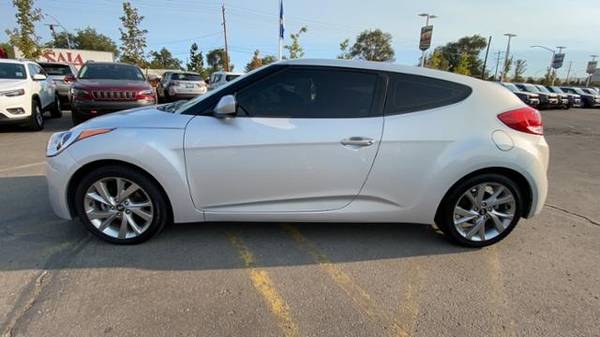 2017 Hyundai Veloster Dual Clutch - cars & trucks - by dealer -... for sale in Reno, NV – photo 6