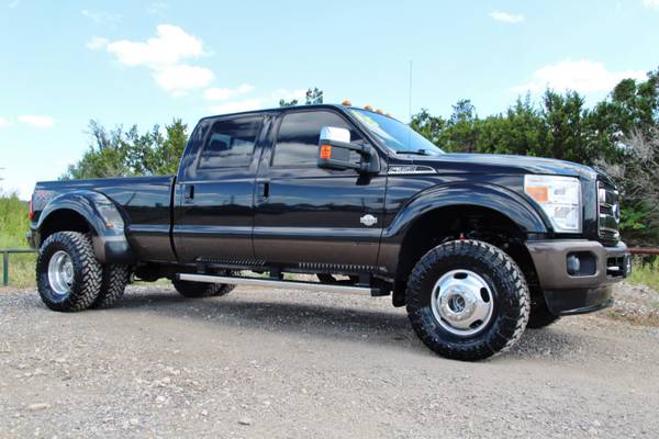 2015 FORD F350 KING RANCH 4X4 - BLK ON BLK - NAV ROOF- NEW 35" TOYO MT for sale in Leander, AR – photo 14