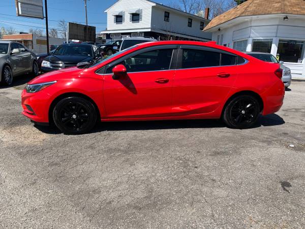 2018 Chevrolet Cruze Extra Clean Low Miles 15K - - by for sale in Vinton, VA – photo 9