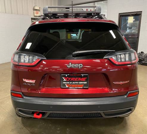 2019 Jeep Cherokee Trailhawk 4WD - - by dealer for sale in Coopersville, MI – photo 5