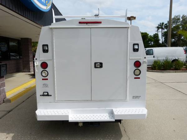 2015 Ford Econoline Commercial Cutaway 5 4L V8 E-35 - cars & for sale in New Smyrna Beach, FL – photo 11