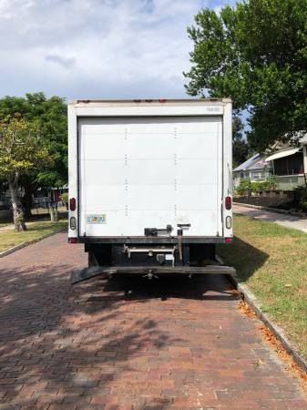 2005 GMC Box Truck For Sale. Runs Great/ Fires up instantly for sale in SAINT PETERSBURG, FL – photo 5