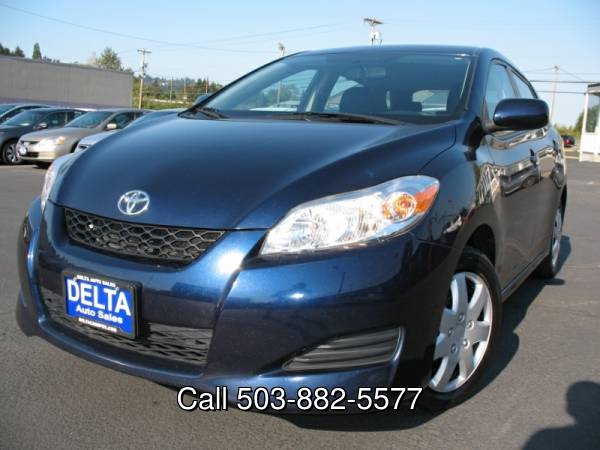 2010 Toyota Corolla Matrix 1 Owner Service Record via CARFAX - cars... for sale in Milwaukie, OR – photo 3