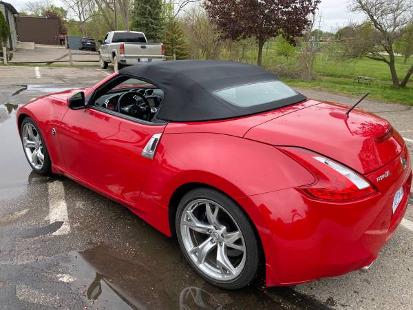 2012 NISSAN 370Z MUST SEE - - by dealer - vehicle for sale in Fenton, MI – photo 20