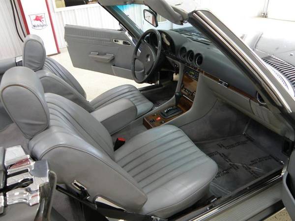1983 MERCEDES-BENZ 380 SL for sale in Rochester, MN – photo 13