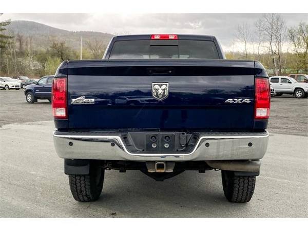 2018 Ram Ram Pickup 2500 Big Horn 4x4 4dr Crew Cab 6 3 ft SB - cars for sale in New Lebanon, NY – photo 4