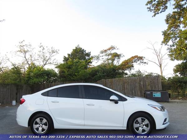*2018 CHEVROLET CRUZE LT* 1 OWNER/18K MILES/REAR CAMERA/MUCH MORE!! for sale in Tyler, TX – photo 4